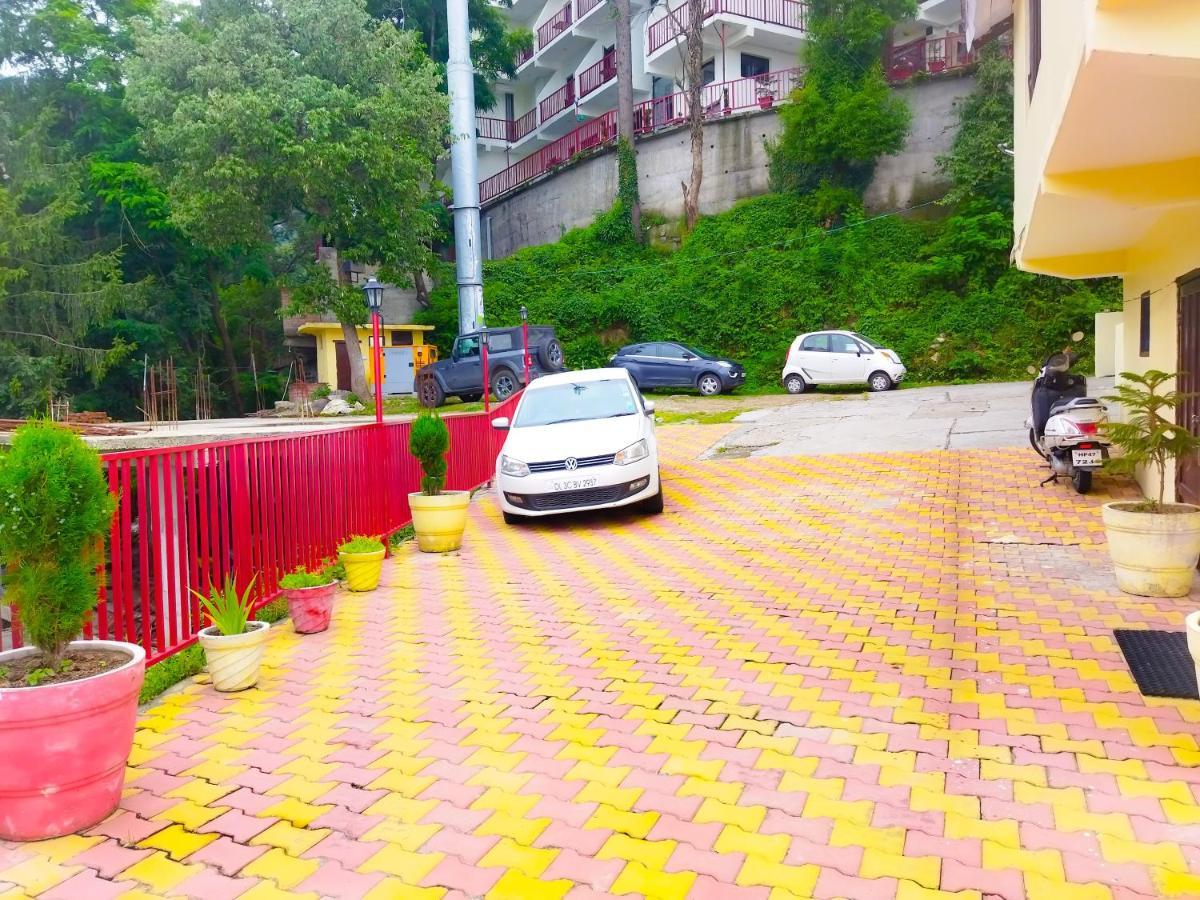 Hotel Himdhara, Dalhousie Zewnętrze zdjęcie